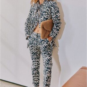 Never Fully Dressed Bowie Set